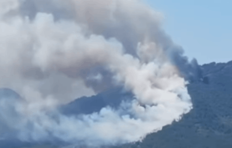 GORI OMILJENO SRPSKO LETOVALIŠTE: Veliki požar u MARMARISU! (VIDEO)